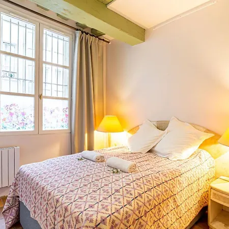 Апартаменты Guestready - Parisian Bliss Near The Louvre Museum